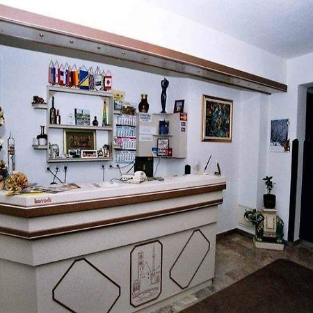 Ada S Hotel Bihać インテリア 写真