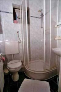 Ada S Hotel Bihać エクステリア 写真